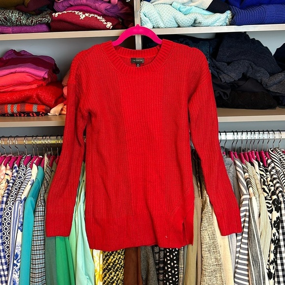 The Limited red long sleeve crew neck sweater size XS - Picture 1 of 3